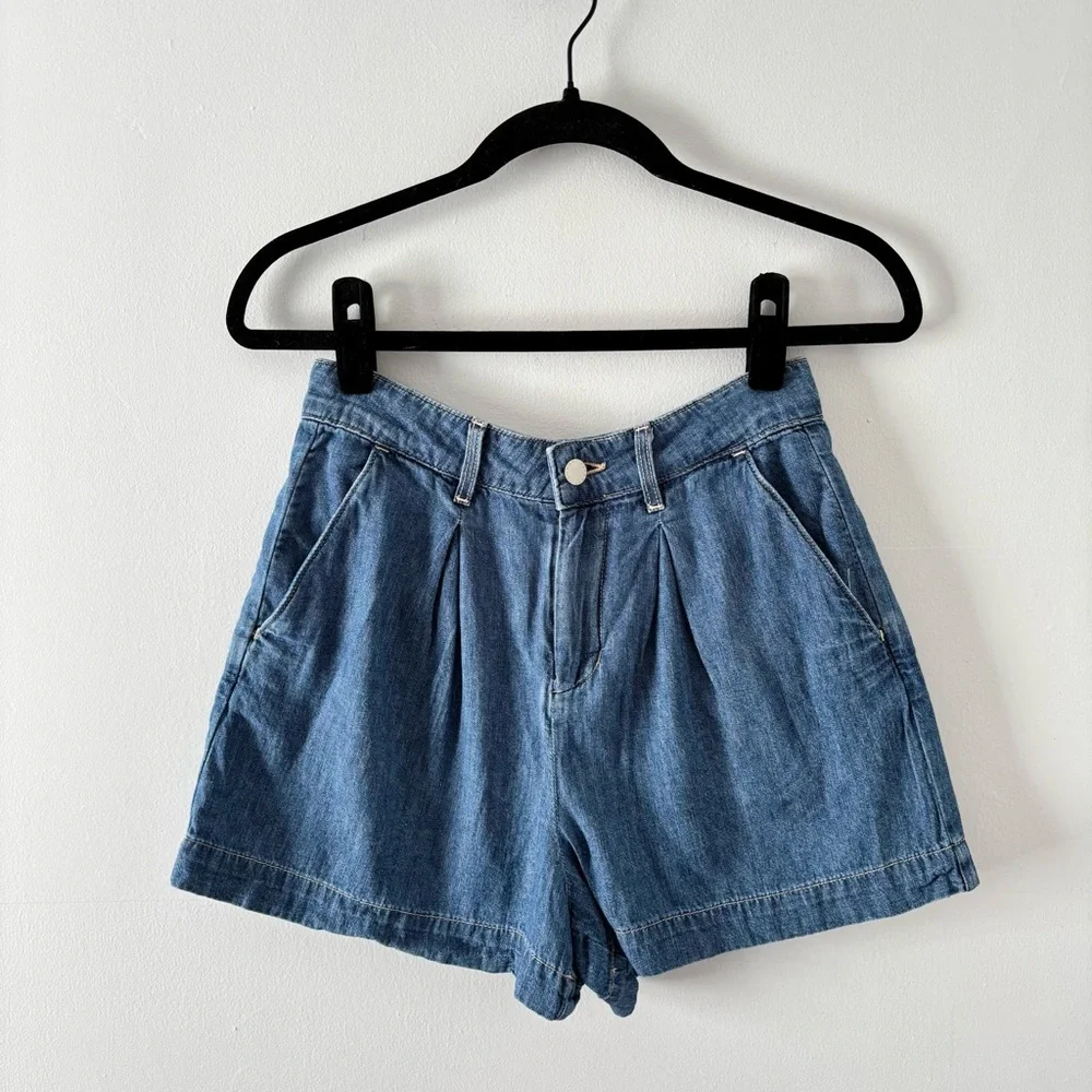 L’AGENCE Zahari Pleated Denim Shorts High-Rise Soft Denim Casual Effortless - Picture 3 of 7